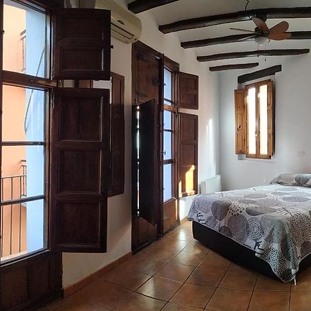 Bonito Apartamento Con Encanto En Casco Antiguo Ron 7 Valenciayole Lejlighed Eksteriør billede